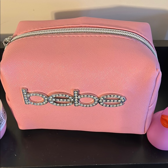 Sol de Janeiro Elasti Cream & Bebe Pink Cosmetic Bag - Picture 4 of 4
